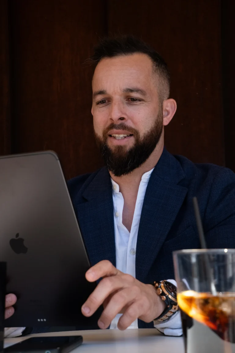 marketing online shopify quique